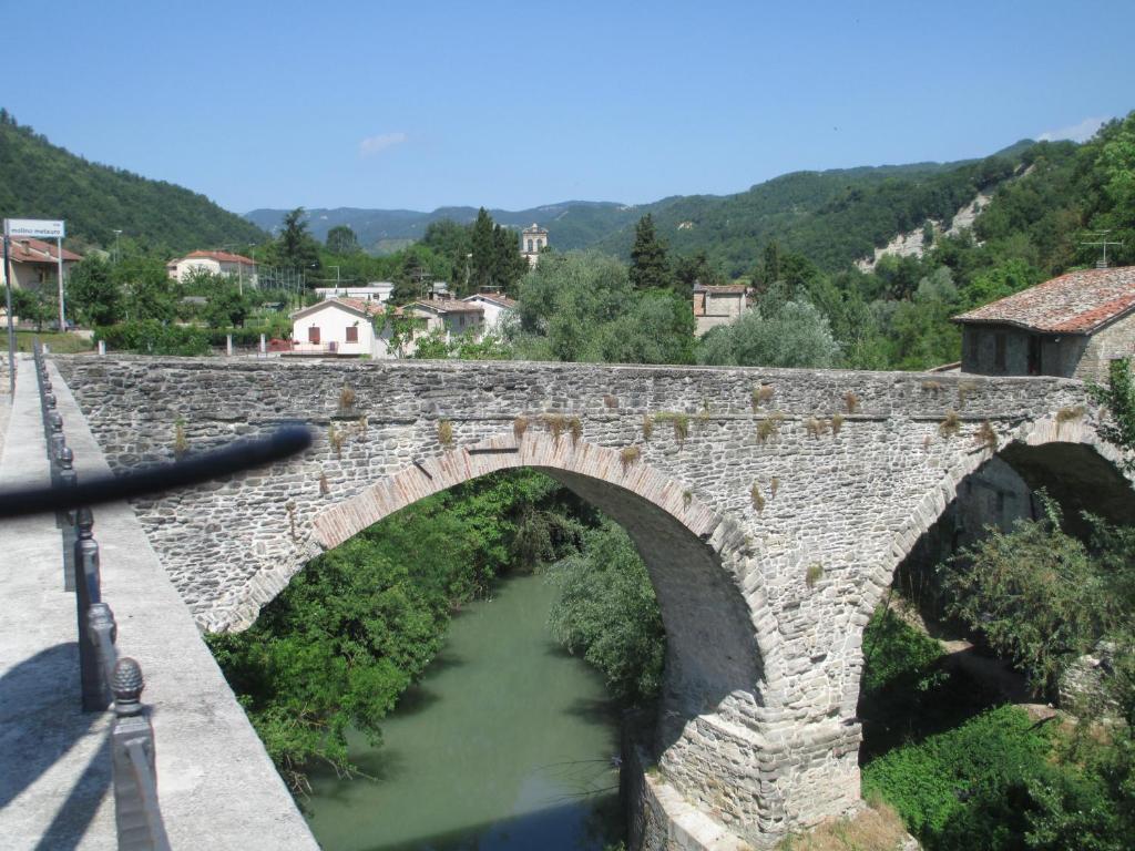 Casa Balducci Bed&Breakfast Mercatello sul Metauro Εξωτερικό φωτογραφία